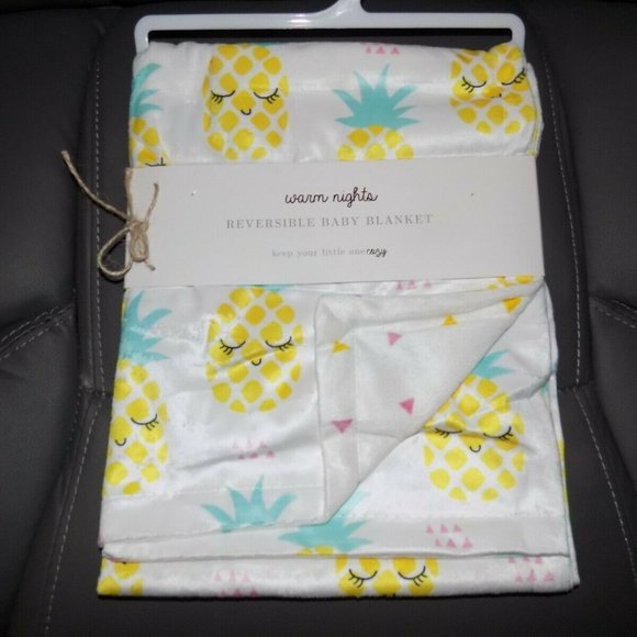 S.L. Home Fashions Warm Nights Pineapple Print - Picture 1 of 6